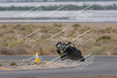 media/Sep-10-2023-SoCal Trackdays (Sun) [[6b4faecef6]]/Turn 7 (840am)/